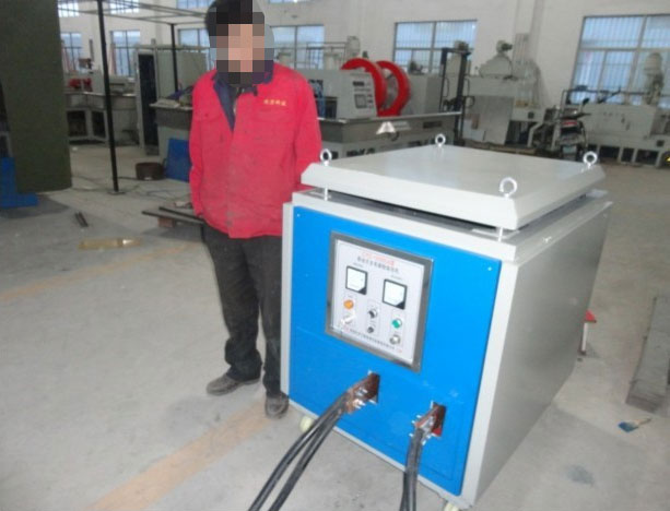 CYD-15000型移動式磁粉探傷儀